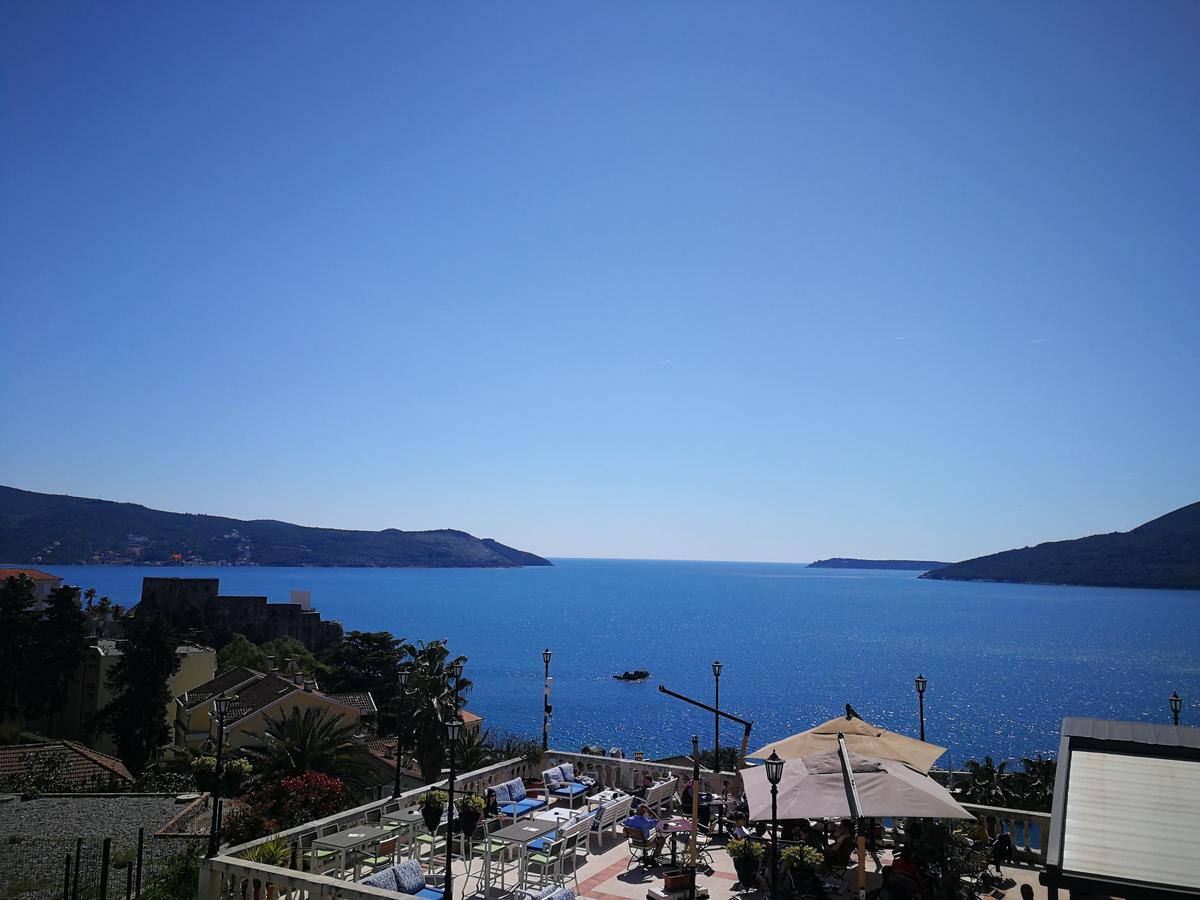 Apartments La Dolce Vita Herceg Novi Exterior foto